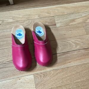 New pair of pink all wooden clogs,size 38,European, but closer to an 8.5. NWOT.